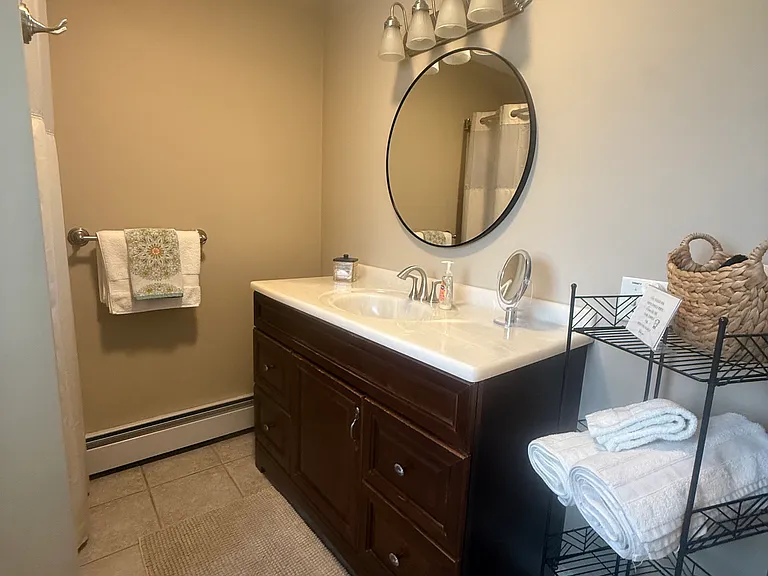 10 Jessica Dr #1 — Photo 8