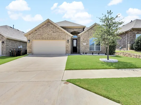 5933 Dunnlevy Dr, Fort Worth, TX 76179