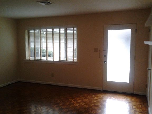 3rd image of 2402 Stephenson Ave SW #5
