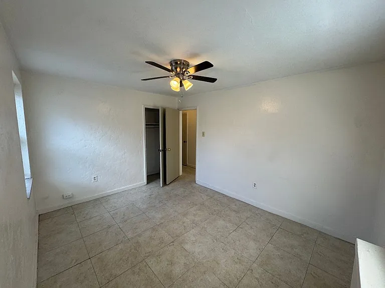 5506 Fifth Avenue — Photo 151