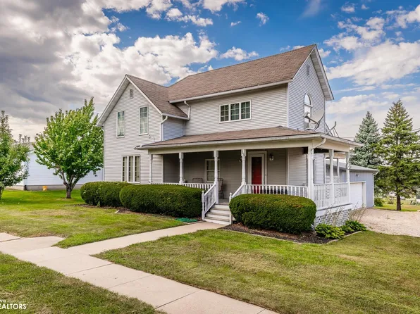 303 E State St, Toledo, IA 52342