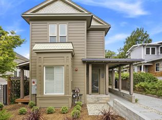 225 East St #A, Healdsburg, CA 95448