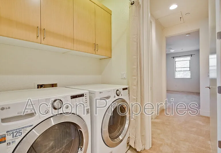 4206 Rickeys Way #I — Photo 38