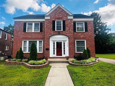 7220 Canterbury Dr, Saint Louis, MO, 63121