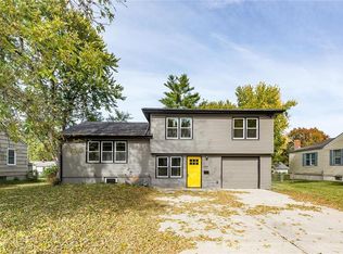 9806 E 80th Ter, Raytown, MO 64138