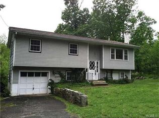 1108 Indian Springs Rd, Shawangunk, NY 12566