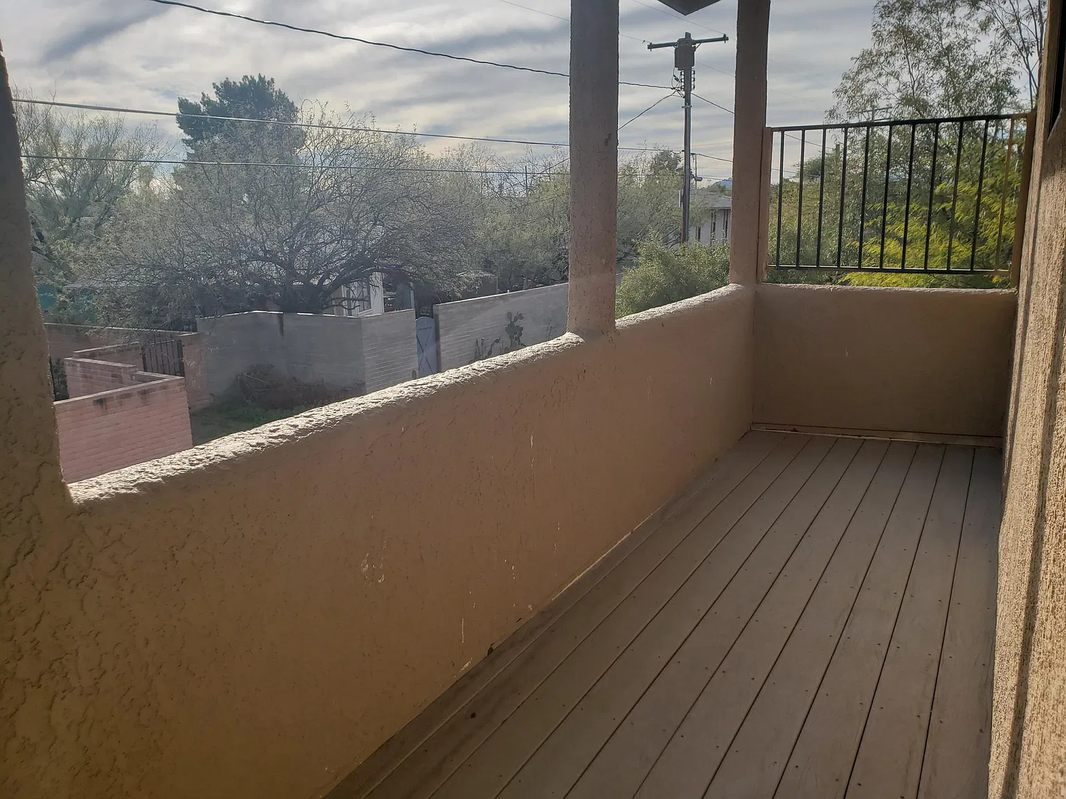 7 bed, 2102 sqft, $5,005 — Photo 2