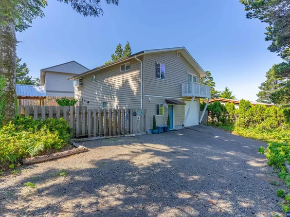 40 Wesler St, Gleneden Beach, OR 97388