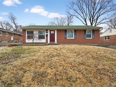 260 Saint Edward Ln, Florissant, MO, 63033