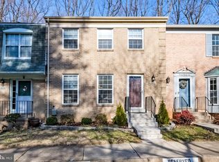 9024 Fox Grape Ln, Springfield, VA 22152