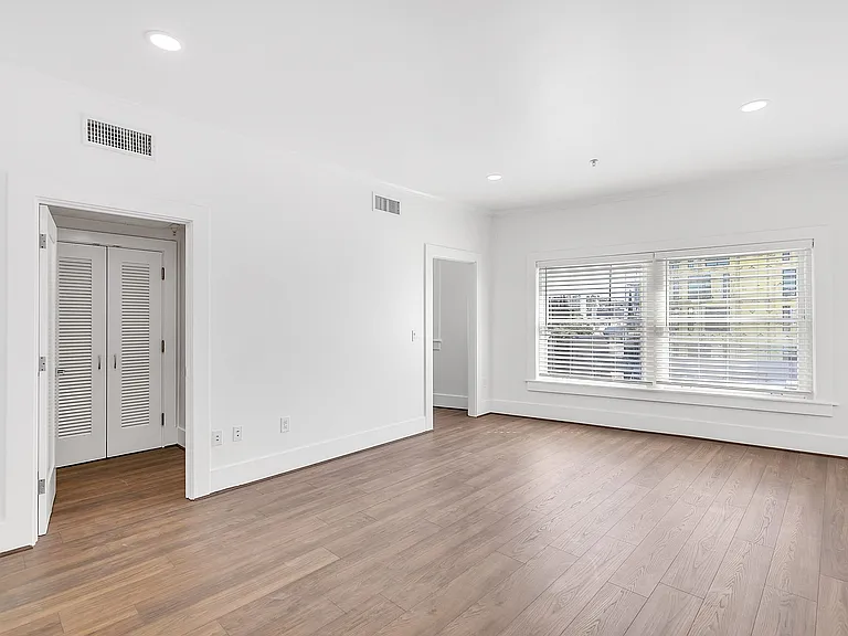 The Harlan Residences — Photo 73