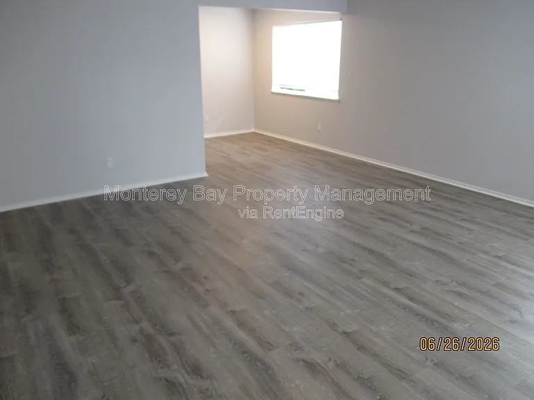 851 Taylor St #8 — Photo 3