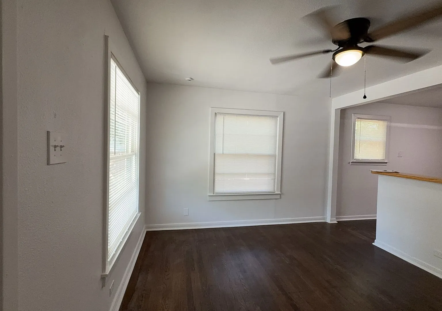 Charming 3-Bedroom Home with Hardwood Floors & Private Fenced Yard — Photo 2