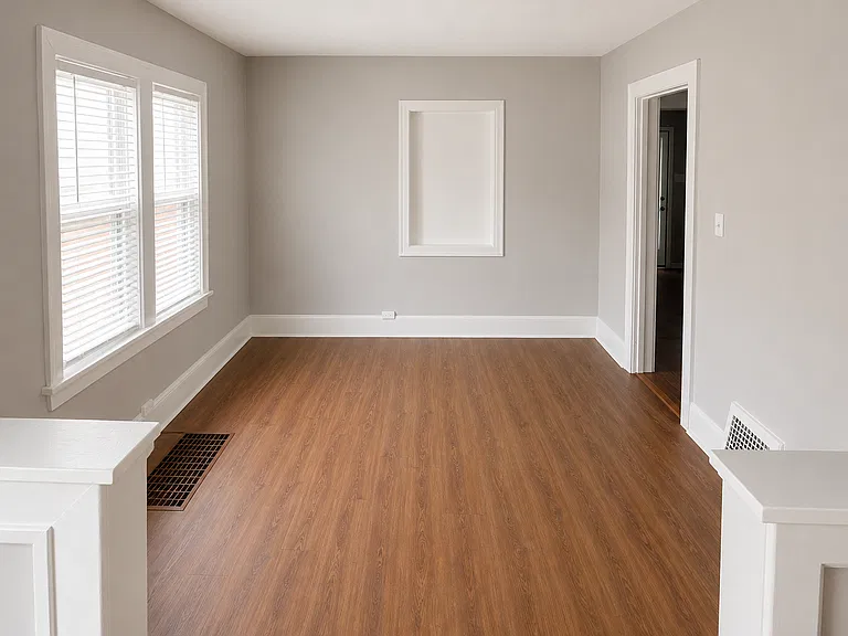 Dining or lounge room