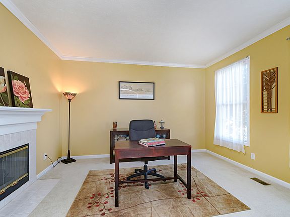 5th image of 8971 Shelburne Way