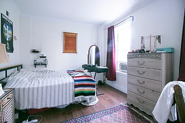 Rented by Link NY Realty