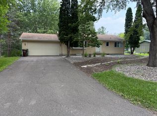 50 Hackberry Hl, Long Lake, MN 55356