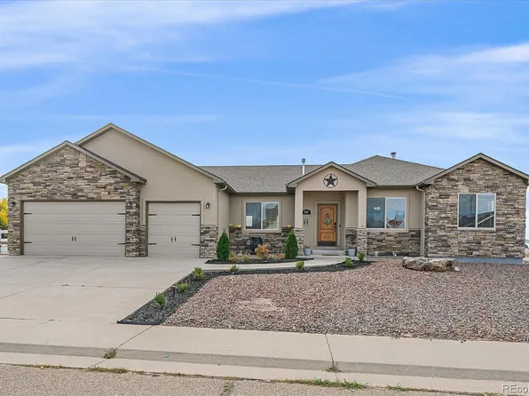 399 Corvette Circle, Fort Lupton, CO 80621