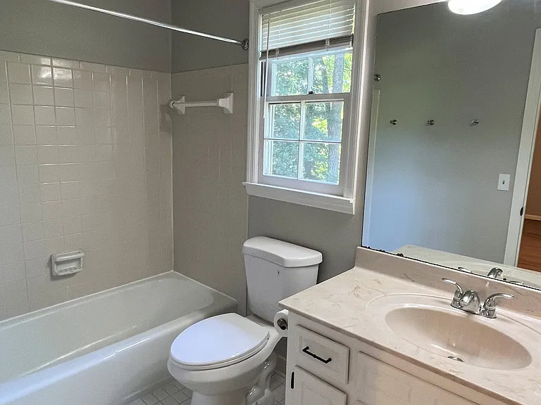 4497 Browning Ct NE — Photo 11