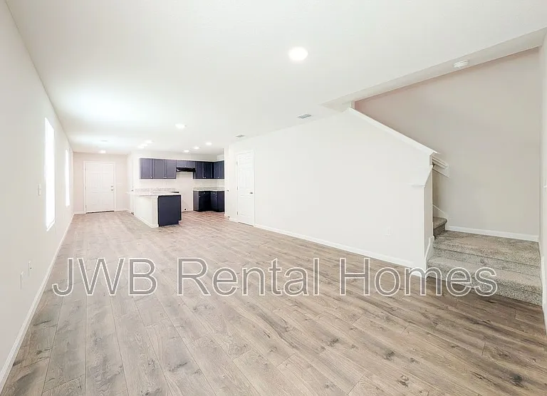 9097 India Ave — Photo 3