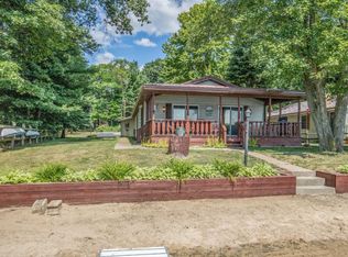 12424 Sand Beach Dr, Grant, MI 49327