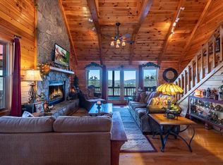 481 Pony Ghost Trl, Blue Ridge, GA 30513