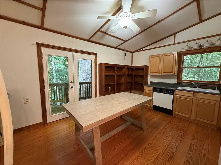 2405 Mountain Rd — Photo 20