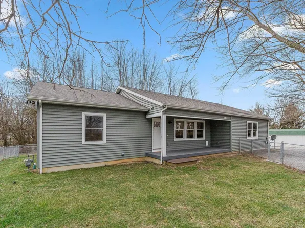 7207 E 125 S, Pierceton, IN 46562