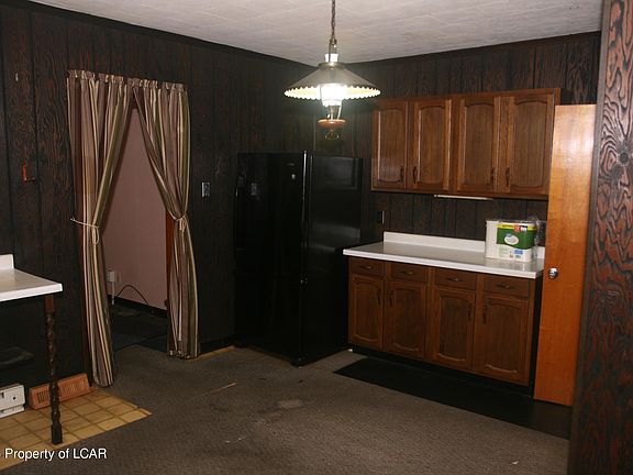 5th image of 116 S Meade St