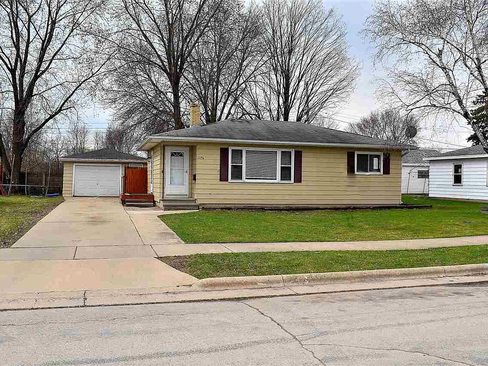 1st image of 1046 Sterling Ave