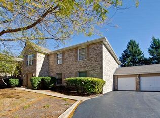 1930 Matthew Ct UNIT A, Elgin, IL 60123