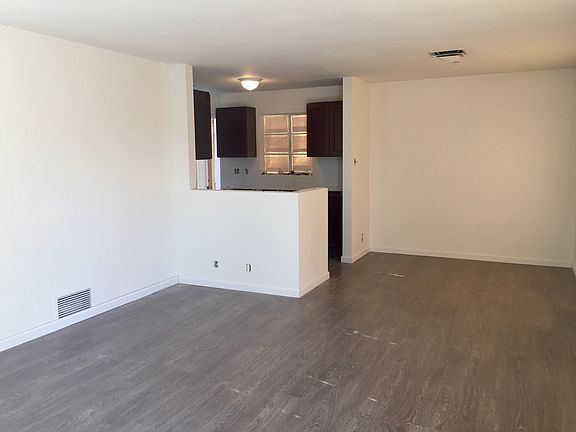 3rd image of 3730 W San Juan Ave
