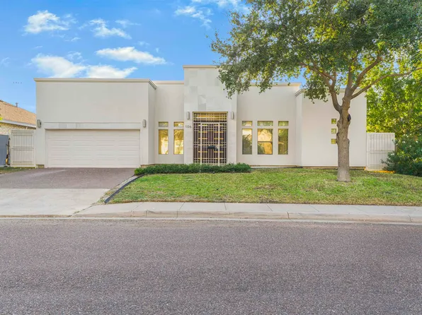 106 Yellow Oak Ave, Laredo, TX 78045