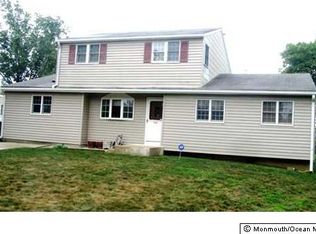 133 Princeton Rd, Parlin, NJ 08859