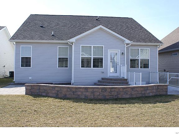2nd image of 16282 Corkscrew Ct #202