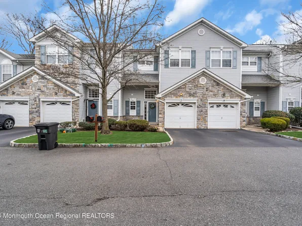 15 Harbor Bay Circle, Old Bridge, NJ 08857