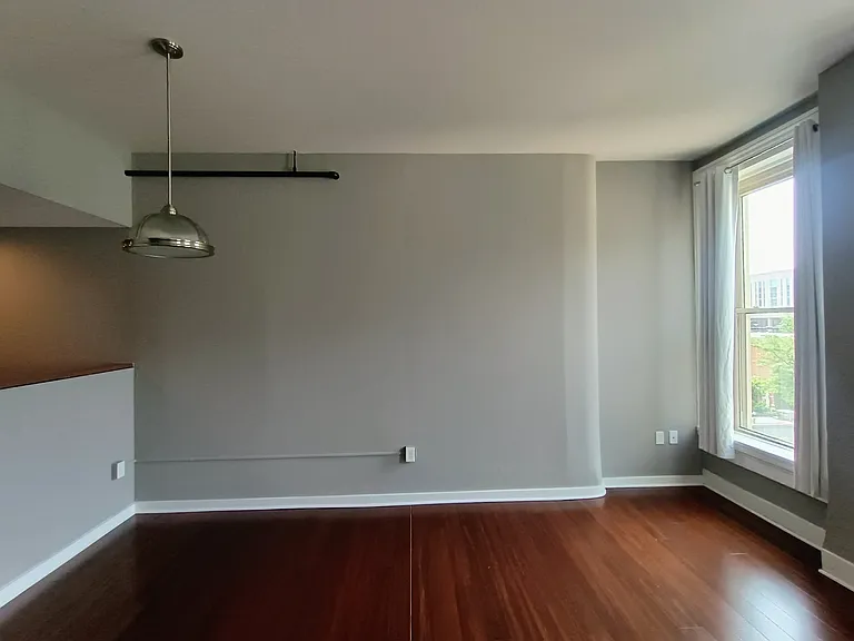 Lahr Apartments — Photo 42