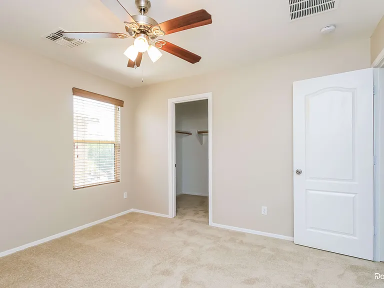 42480 W Santa Fe St — Photo 10