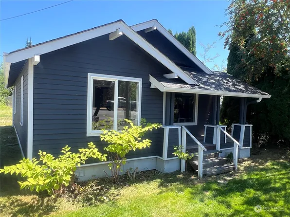 3335 Porter Street, Enumclaw, WA 98022