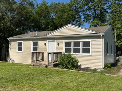 11036 N Locust St, Kansas City, MO, 64155