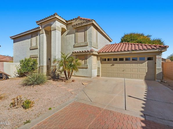 2354 E Palm Beach Dr