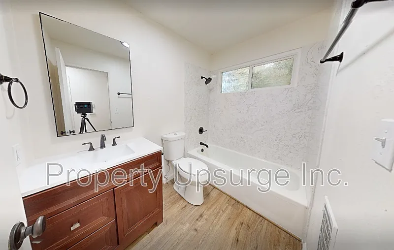 2 bed, 1.0 bath, 840 sqft, $1,395 — Photo 3