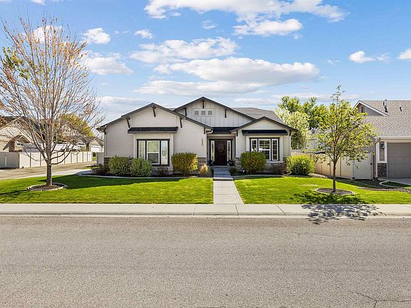 3rd image of 2880 S Canonero Way