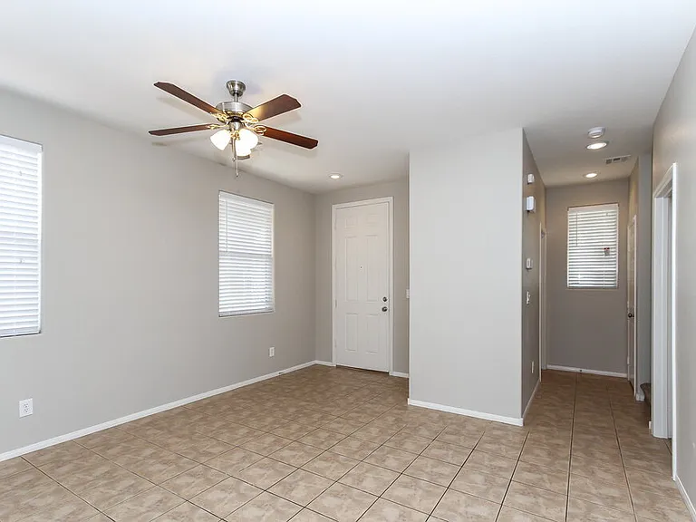 9230 Weeping Water Ave — Photo 3