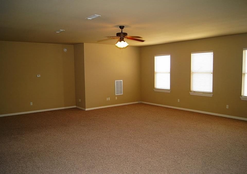 1st image of 4213 Willowbend Dr
