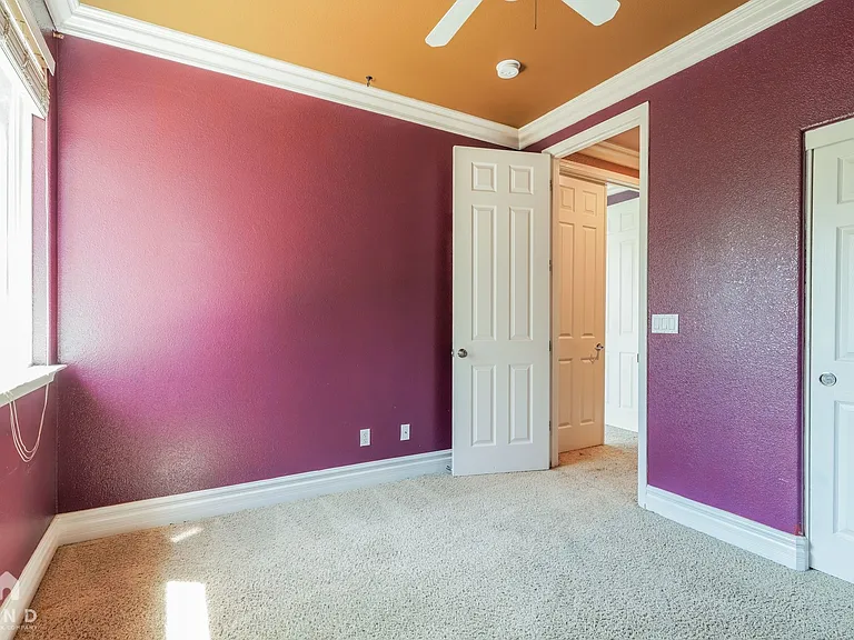 9351 Palmerson Dr — Photo 24