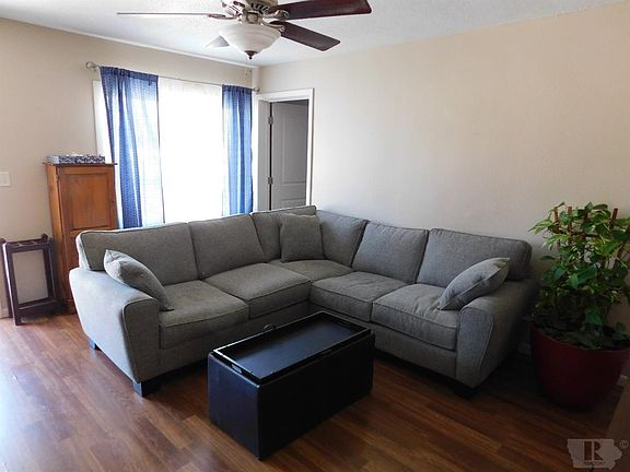 3rd image of 614 N 4th St