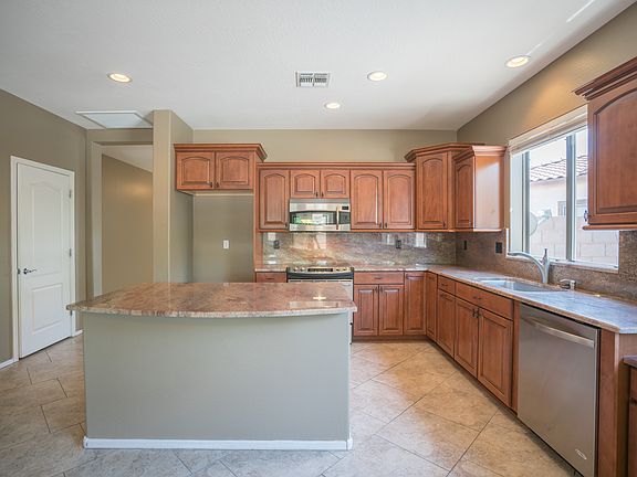 3rd image of 15048 N 176th Ln