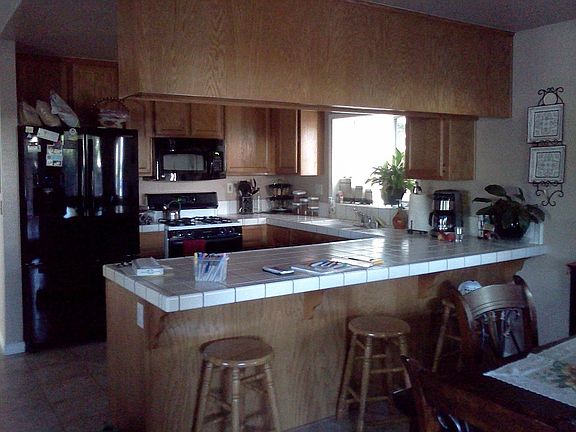 5th image of 480 Bradley Ct