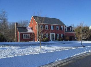 7 Peach Tree Dr, Sutton, MA 01590